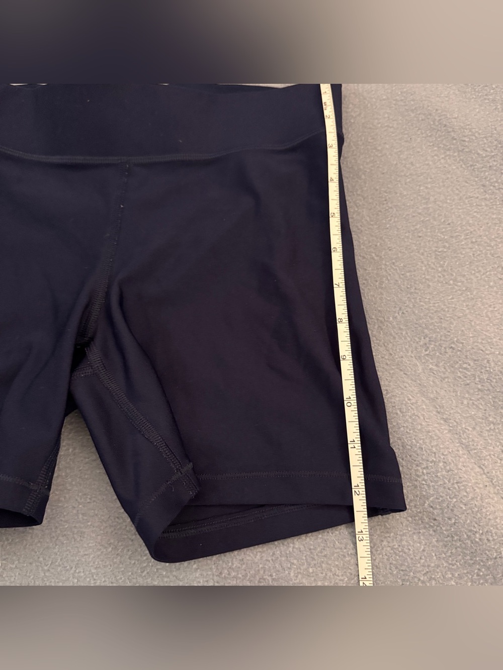 Under Armour Navy Blue Compression Leggings with White Logo Waistband - Picture 5 of 6